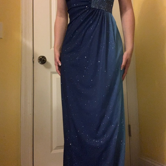 blue ombré glitter embellished sweetheart dress - Picture 4 of 4